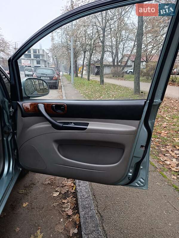 Мінівен Daewoo Rezzo 2003 в Києві