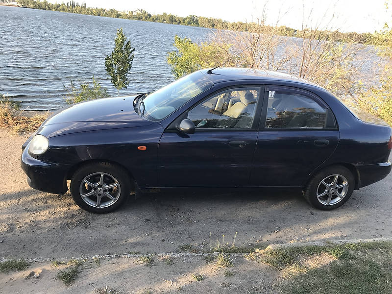Седан Daewoo Sens 2004 в Днепре