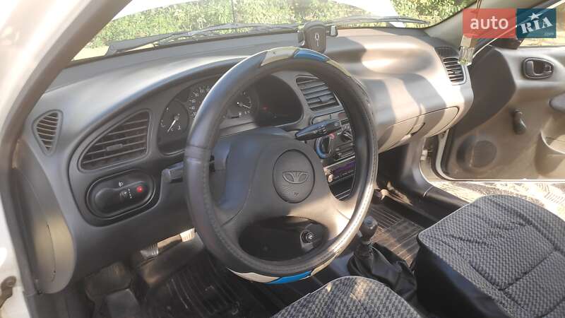 Седан Daewoo Sens 2004 в Запорожье