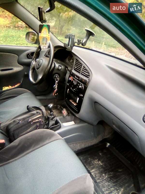 Седан Daewoo Sens 2005 в Виноградове