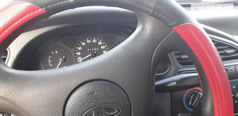 Седан Daewoo Sens 2006 в Волочиську