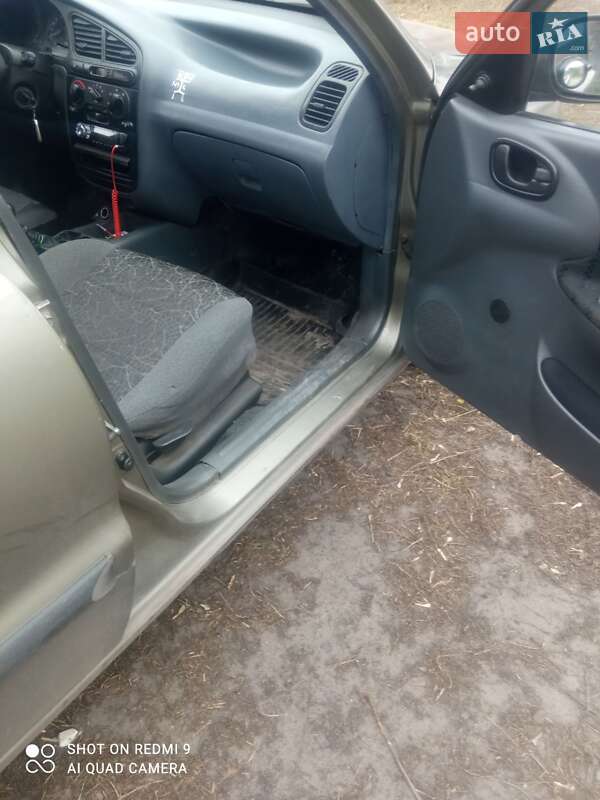 Седан Daewoo Sens 2005 в Нежине