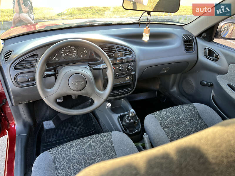 Седан Daewoo Sens 2006 в Рівному