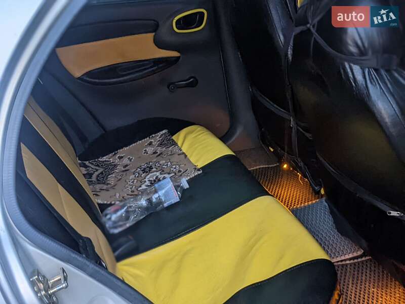 Седан Daewoo Sens 2007 в Чутове