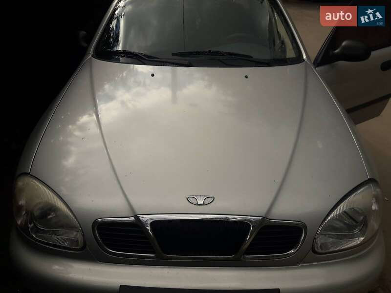Седан Daewoo Sens 2004 в Запоріжжі