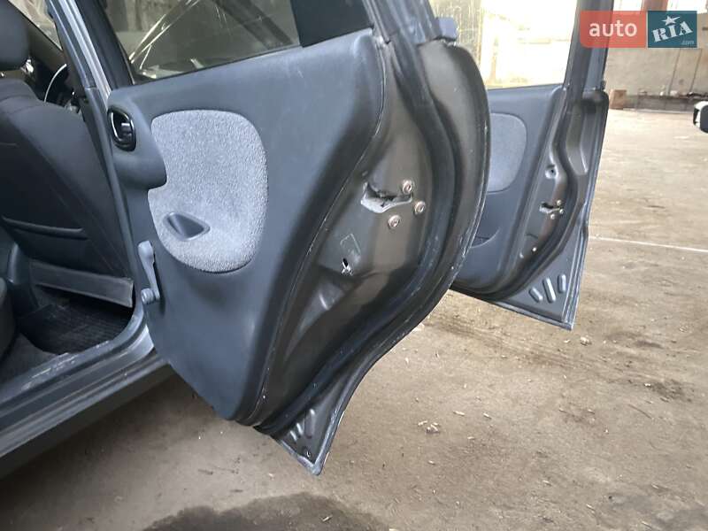 Седан Daewoo Sens 2006 в Миколаєві