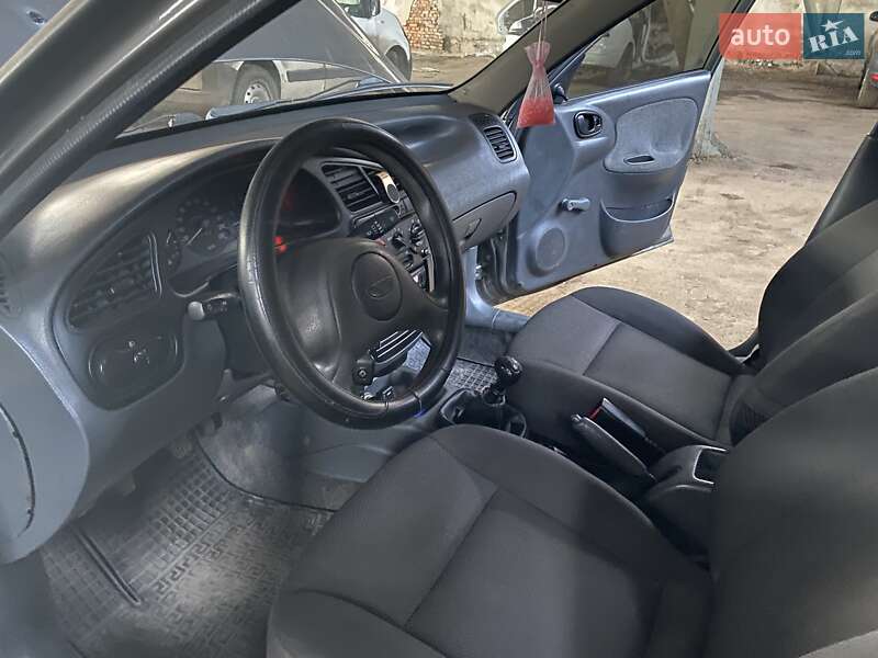 Седан Daewoo Sens 2006 в Миколаєві