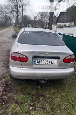 Седан Daewoo Sens 2003 в Ружине