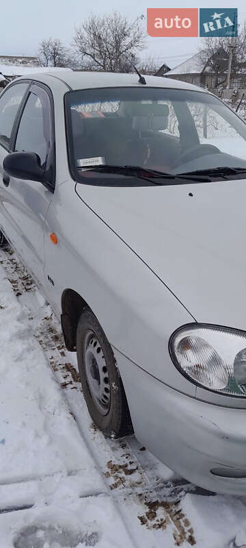 Седан Daewoo Sens 2004 в Кілії