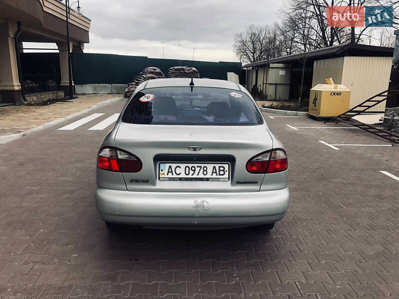 Седан Daewoo Sens 2004 в Киеве