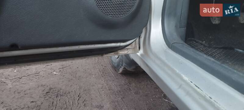 Седан Daewoo Sens 2004 в Яготине