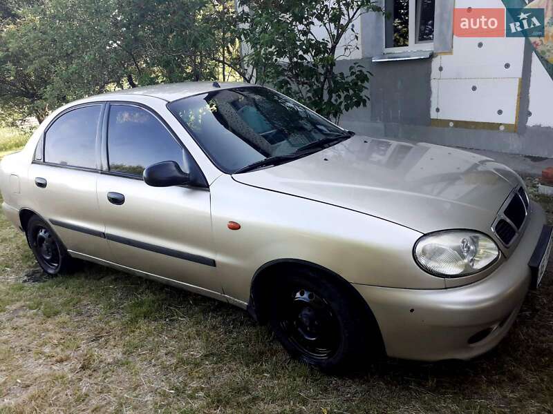 Седан Daewoo Sens 2004 в Дніпрі