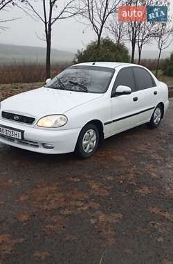 Седан Daewoo Sens 2015 в 