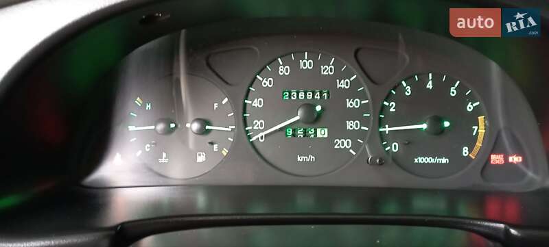 Седан Daewoo Sens 2004 в Киеве