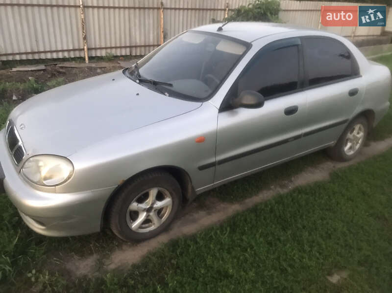 Седан Daewoo Sens 2006 в Чутове