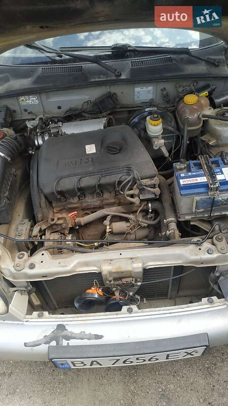 Седан Daewoo Sens 2005 в Кропивницком