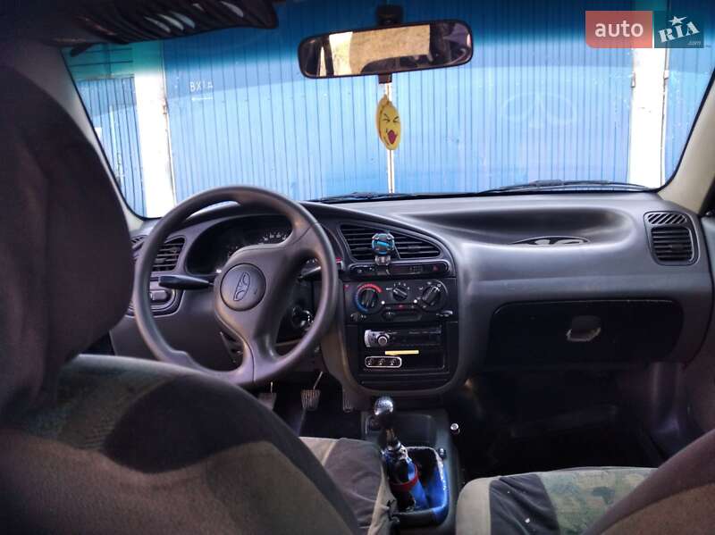 Седан Daewoo Sens 2004 в Радехові