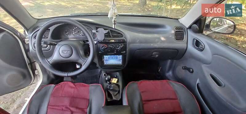 Седан Daewoo Sens 2003 в Нежине