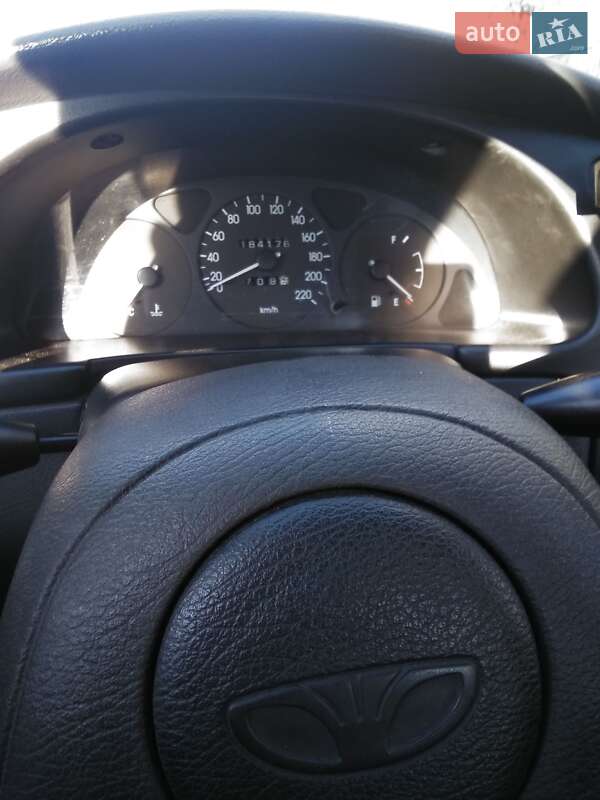 Седан Daewoo Sens 2005 в Днепре