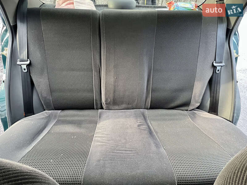 Седан Daewoo Sens 2006 в Днепре