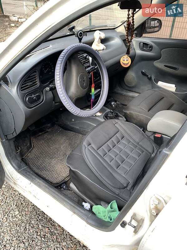 Седан Daewoo Sens 2004 в Киеве