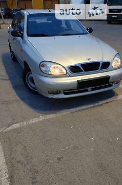 Седан Daewoo Sens 2003 в Дніпрі