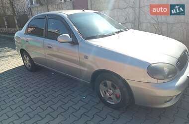 Седан Daewoo Sens 2004 в Тлумаче