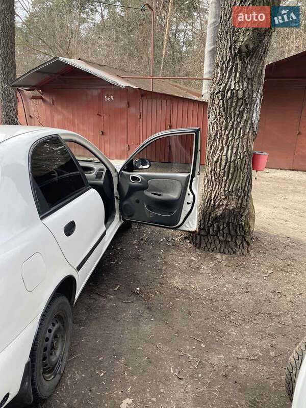 Седан Daewoo Sens 2007 в Киеве