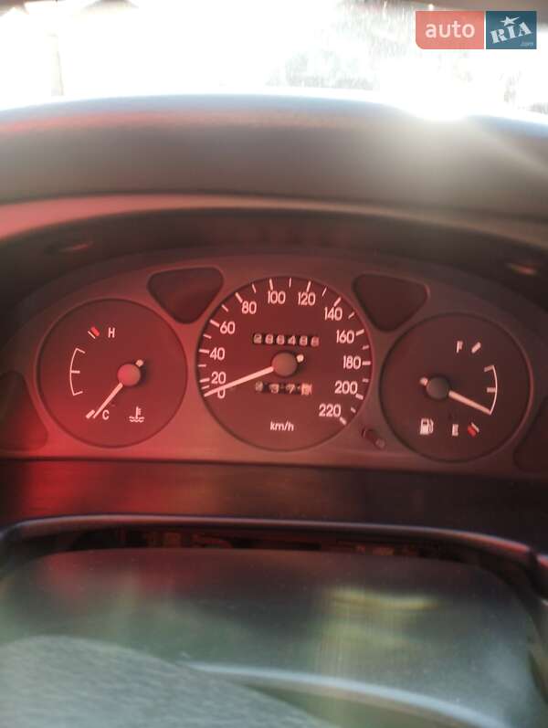 Седан Daewoo Sens 2003 в Тернополі