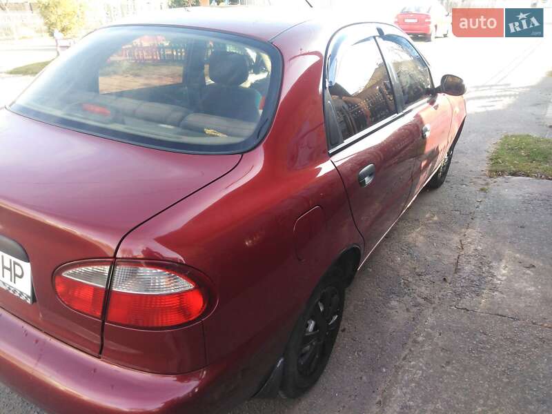 Седан Daewoo Sens 2004 в Сокале