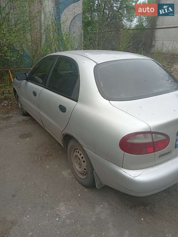 Седан Daewoo Sens 2005 в Бородянке