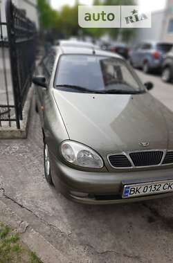 Седан Daewoo Sens 2007 в Вараші