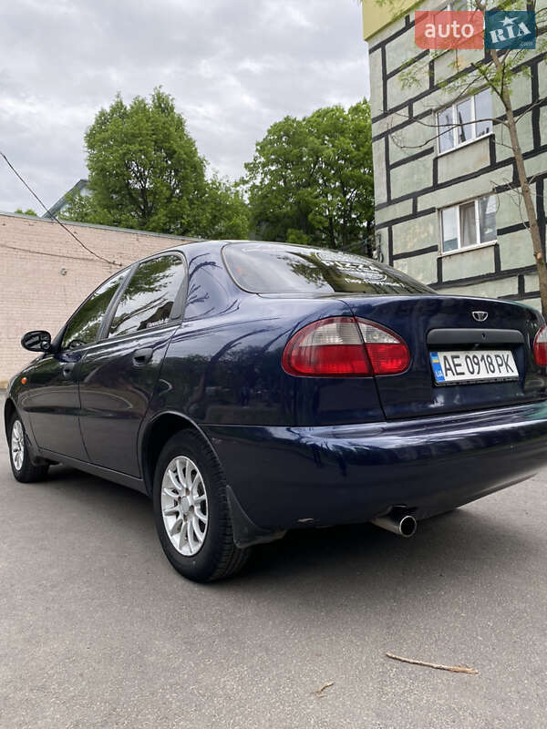 Седан Daewoo Sens 2004 в Дніпрі