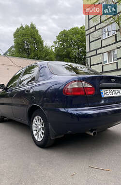 Седан Daewoo Sens 2004 в Днепре