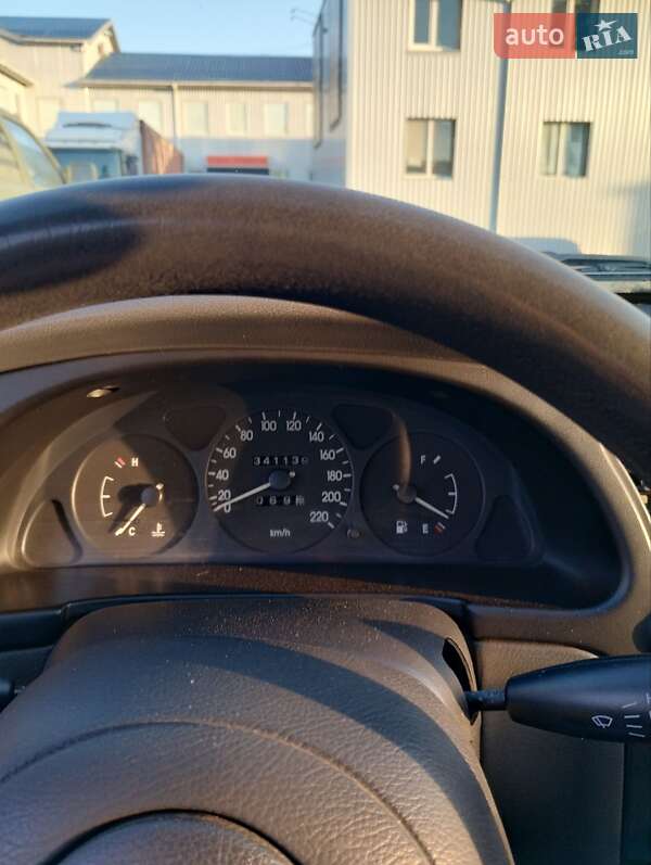 Седан Daewoo Sens 2003 в Киеве