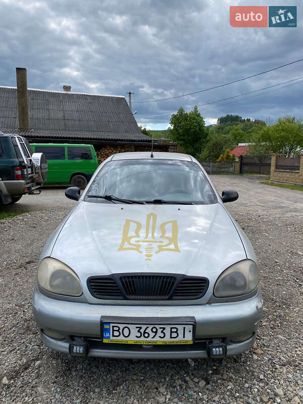 Седан Daewoo Sens 2005 в Рахові