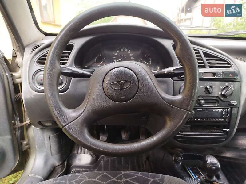 Седан Daewoo Sens 2004 в Межгорье