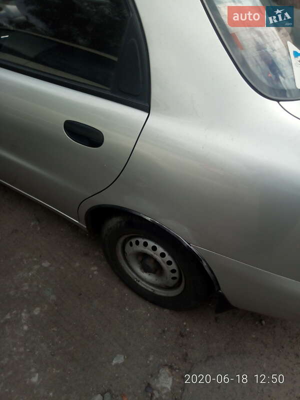 Седан Daewoo Sens 2006 в Днепре
