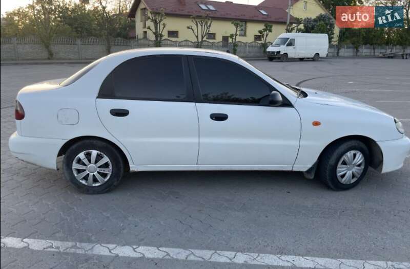 Седан Daewoo Sens 2004 в Яворове
