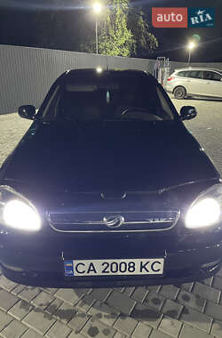 Седан Daewoo Sens 2011 в Шполі