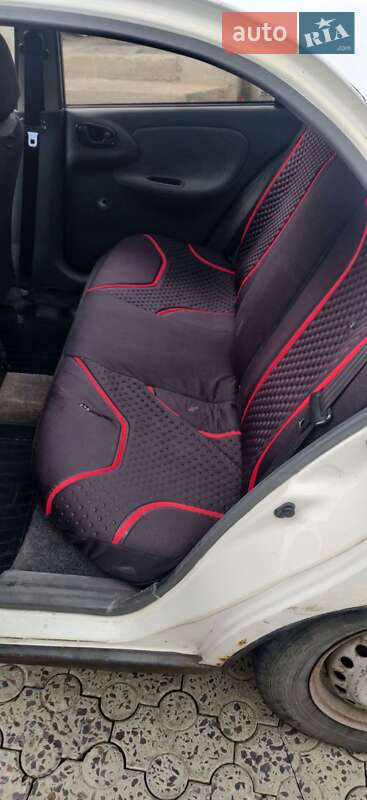 Седан Daewoo Sens 2005 в Чинадиево