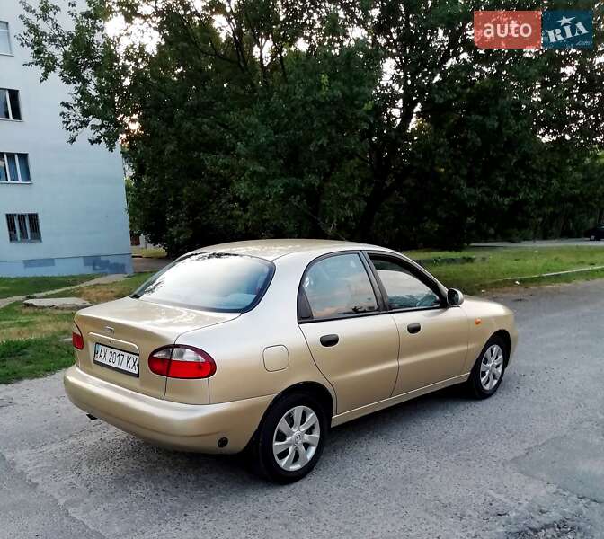Седан Daewoo Sens 2004 в Харькове
