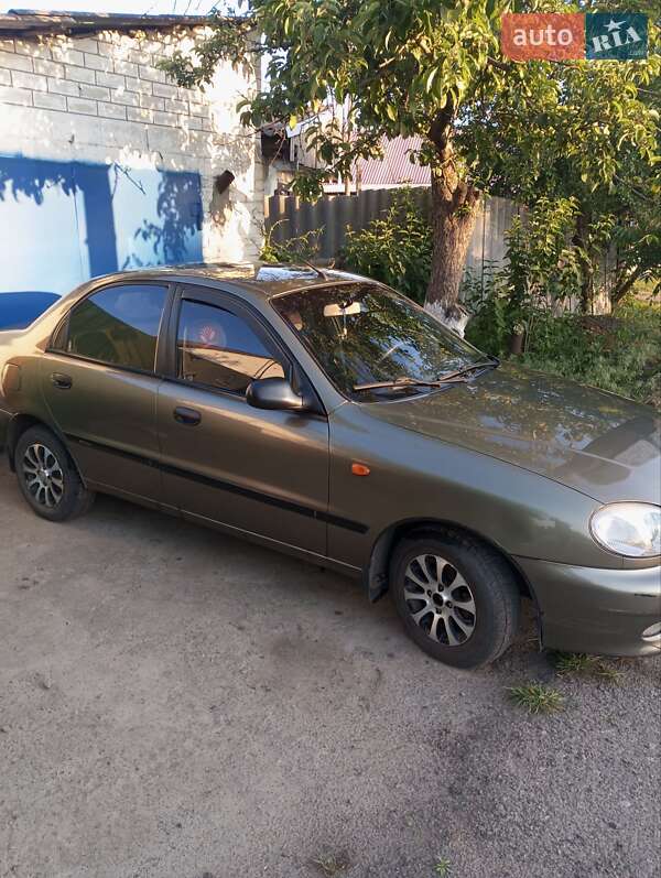 Седан Daewoo Sens 2004 в Андреевке
