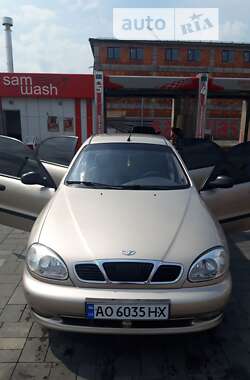 Седан Daewoo Sens 2004 в Хусте