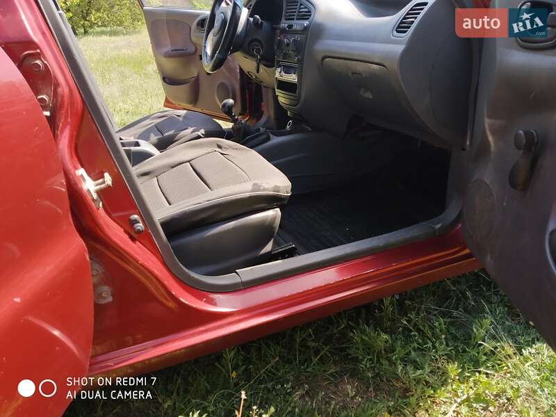 Седан Daewoo Sens 2005 в Харькове