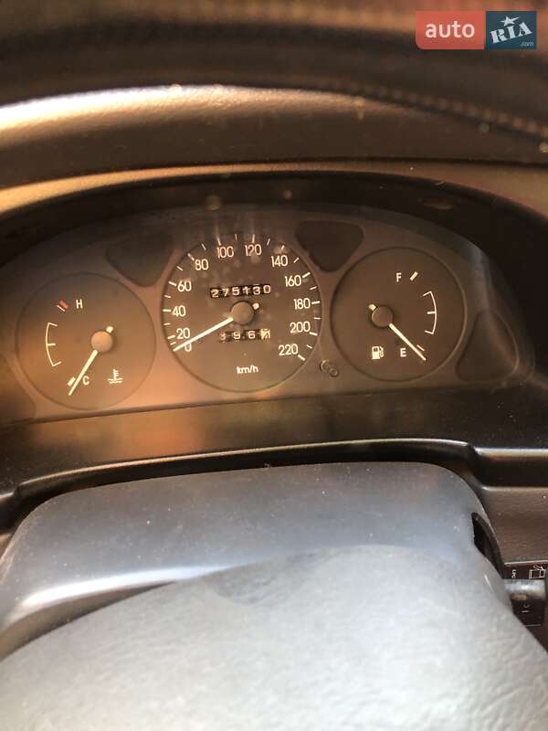 Седан Daewoo Sens 2005 в Диканьці