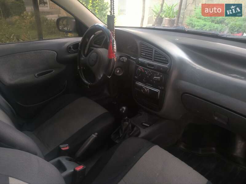 Седан Daewoo Sens 2005 в Добрянском