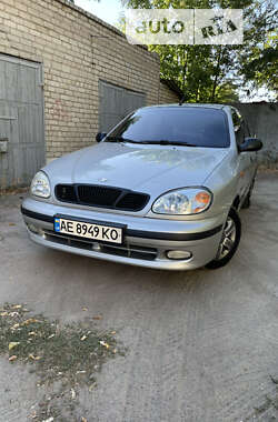 Седан Daewoo Sens 2004 в Покровському