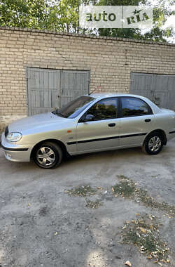 Седан Daewoo Sens 2004 в Покровском