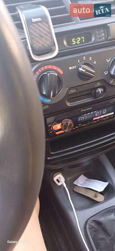 Седан Daewoo Sens 2003 в Запорожье